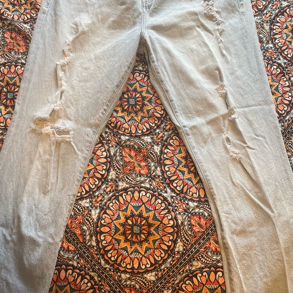 Torrid Women's Light Blue Distressed Jeans (3 pairs)Size 16 tall - Picture 5 of 11